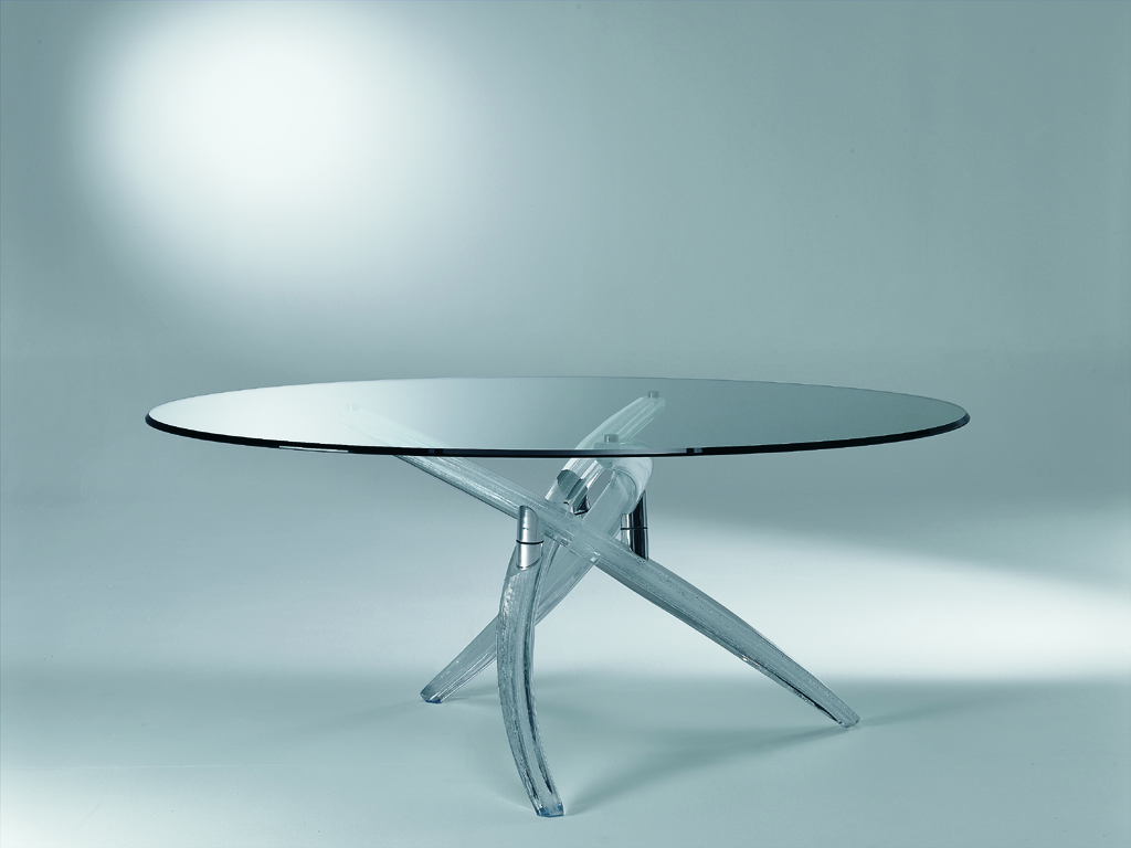 paris-transparent-luxe-meuble-immobilier-france-madelia-luxueux-maison-table